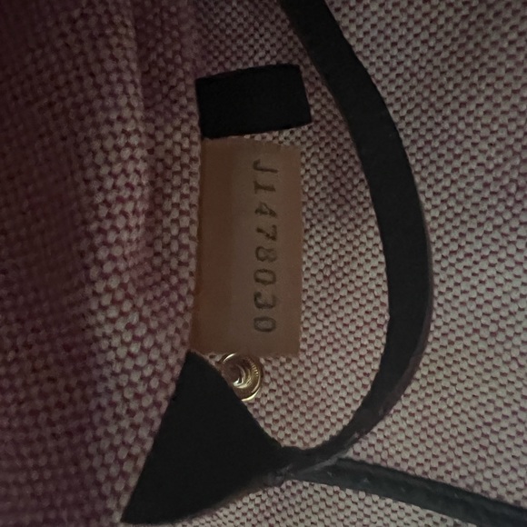 Dooney & Bourke florentine logo lock shoulder bag in dark brown. - Picture 2 of 9